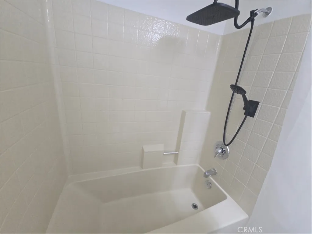 Additional image 81 of 6065 Estelle St Unit 13, San Diego, CA 92115