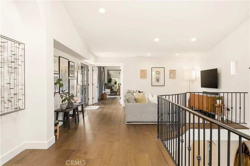 Additional image 60 of 1756 10th St, Manhattan Beach, CA 90266