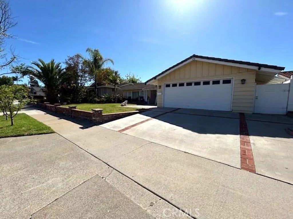 Additional image 5 of 3036 N Skywood St, Orange, CA 92865