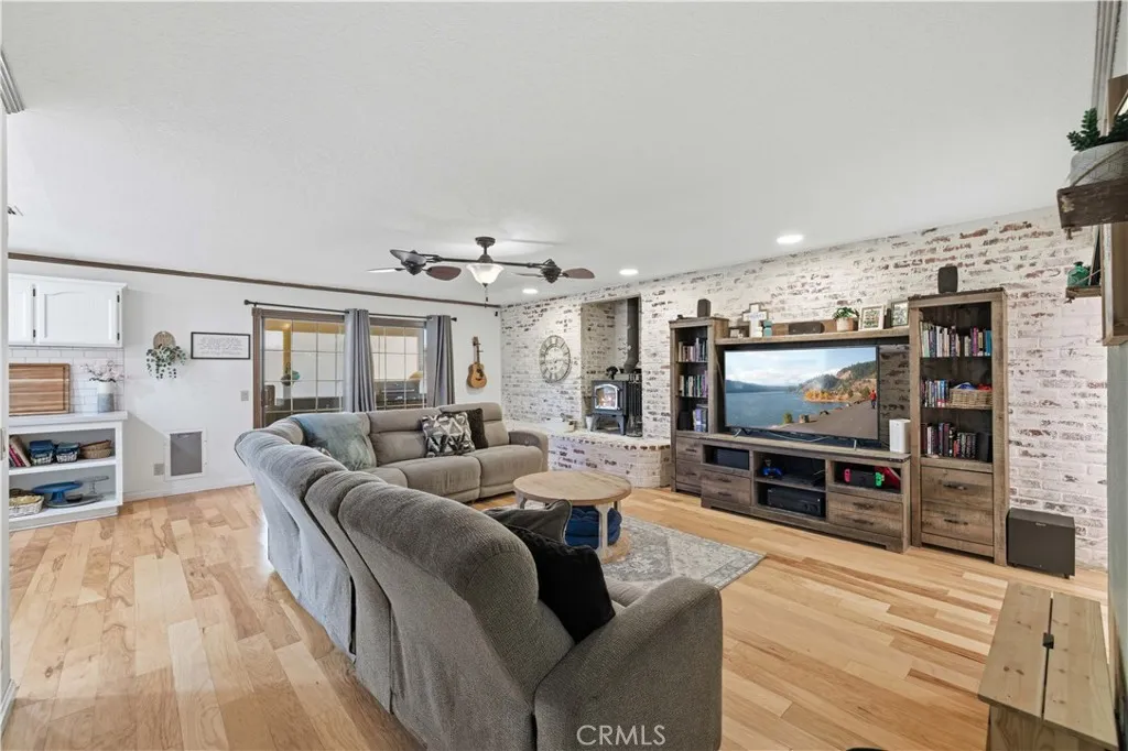 Additional image 64 of 42911 Normandy Ln, Lancaster, CA 93536