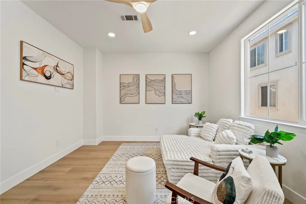 Additional image 8 of 634 Meyer Ln Unit D, Redondo Beach, CA 90278