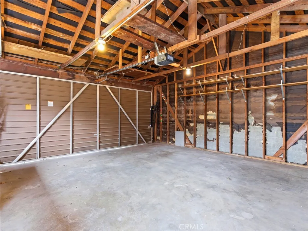 Additional image 18 of 10127 Foothill Boulevard, Sylmar, CA 91342