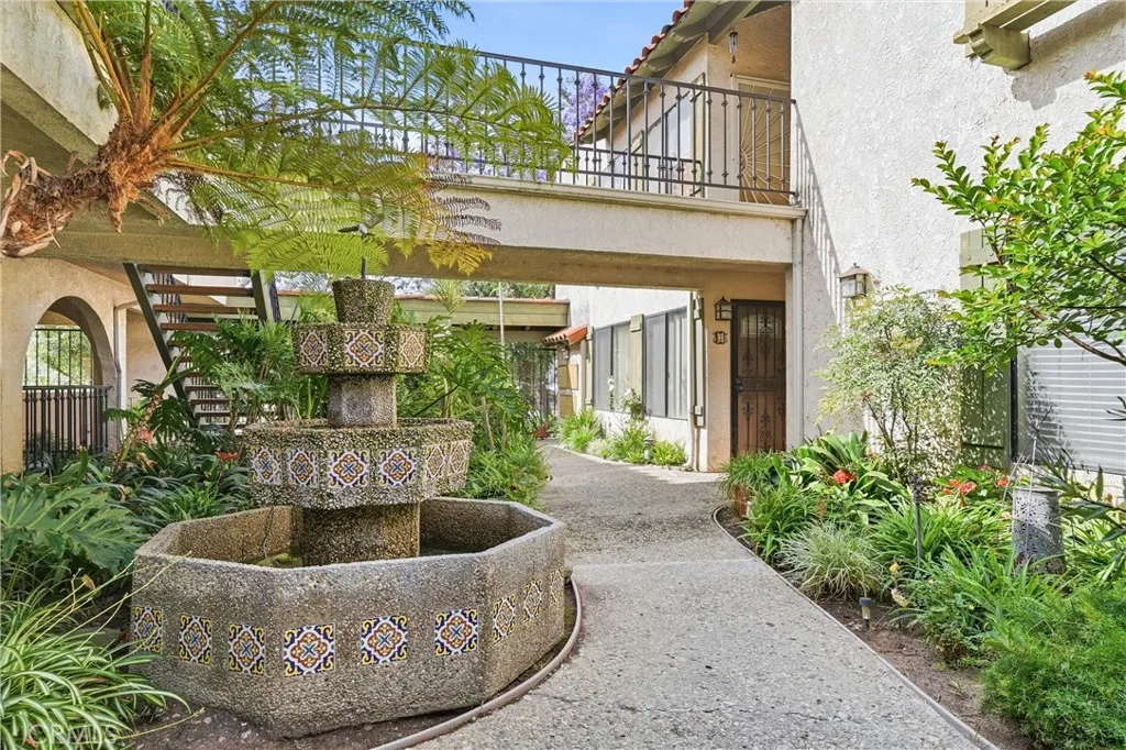 Additional image 6 of 800 Termino Avenue Unit 5, Long Beach, CA 90804