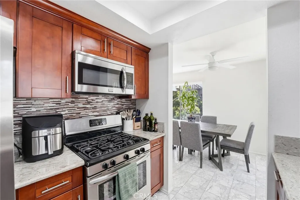 Additional image 80 of 800 Termino Avenue Unit 5, Long Beach, CA 90804