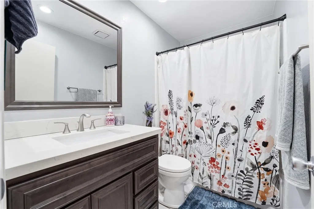 Additional image 85 of 800 Termino Avenue Unit 5, Long Beach, CA 90804