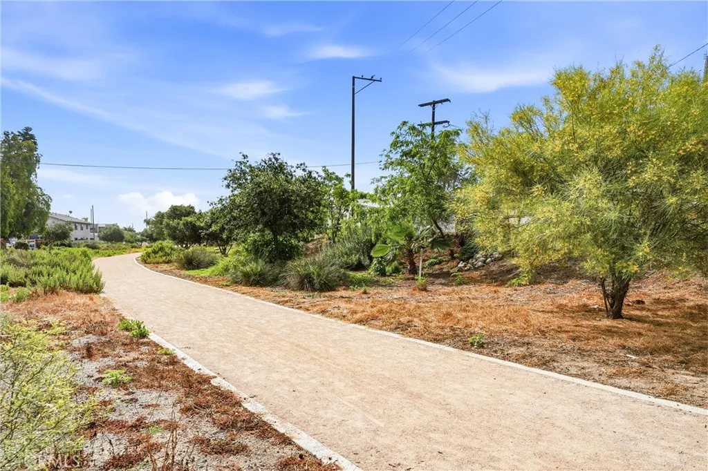 Additional image 103 of 800 Termino Avenue Unit 5, Long Beach, CA 90804