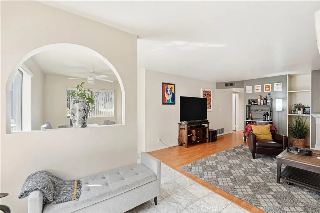 Additional image 66 of 800 Termino Avenue Unit 5, Long Beach, CA 90804