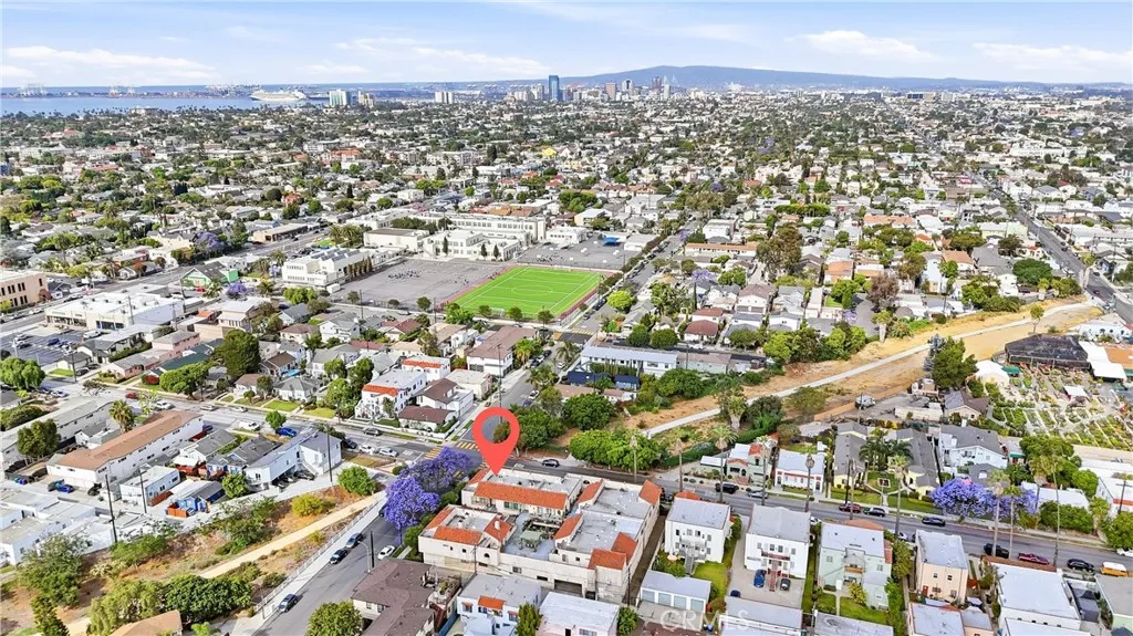 Additional image 51 of 800 Termino Avenue Unit 5, Long Beach, CA 90804