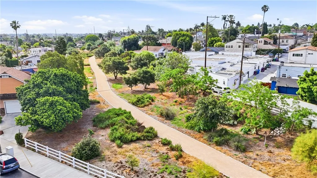 Additional image 116 of 800 Termino Avenue Unit 5, Long Beach, CA 90804