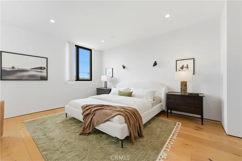 Additional image 10 of 11702 Charnock Road, Los Angeles, CA 90066