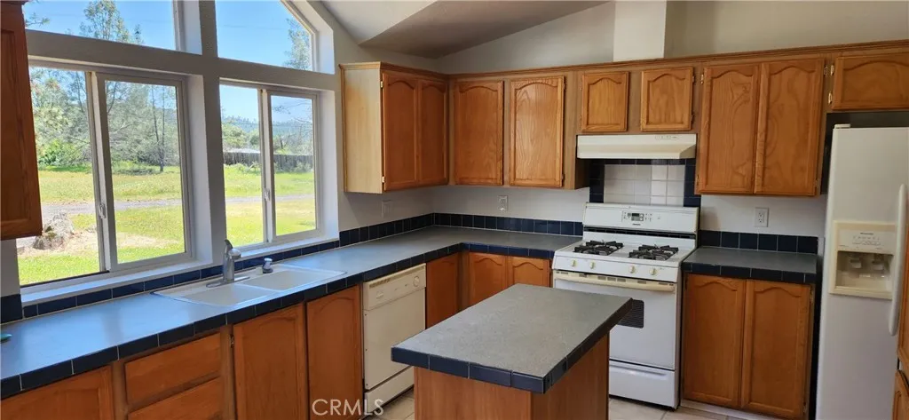 Additional image 7 of 89 Crystal Pines Rd, Oroville, CA 95965