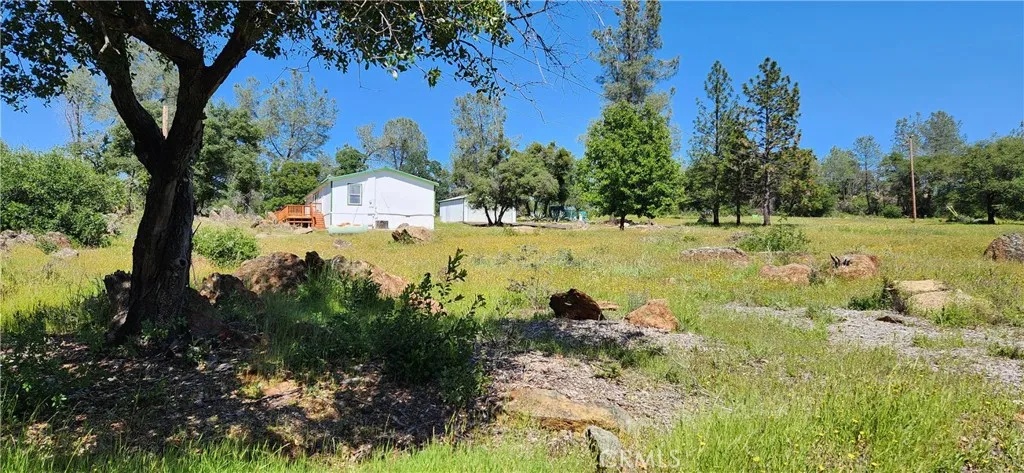 89 Crystal Pines Rd, Oroville, CA 95965