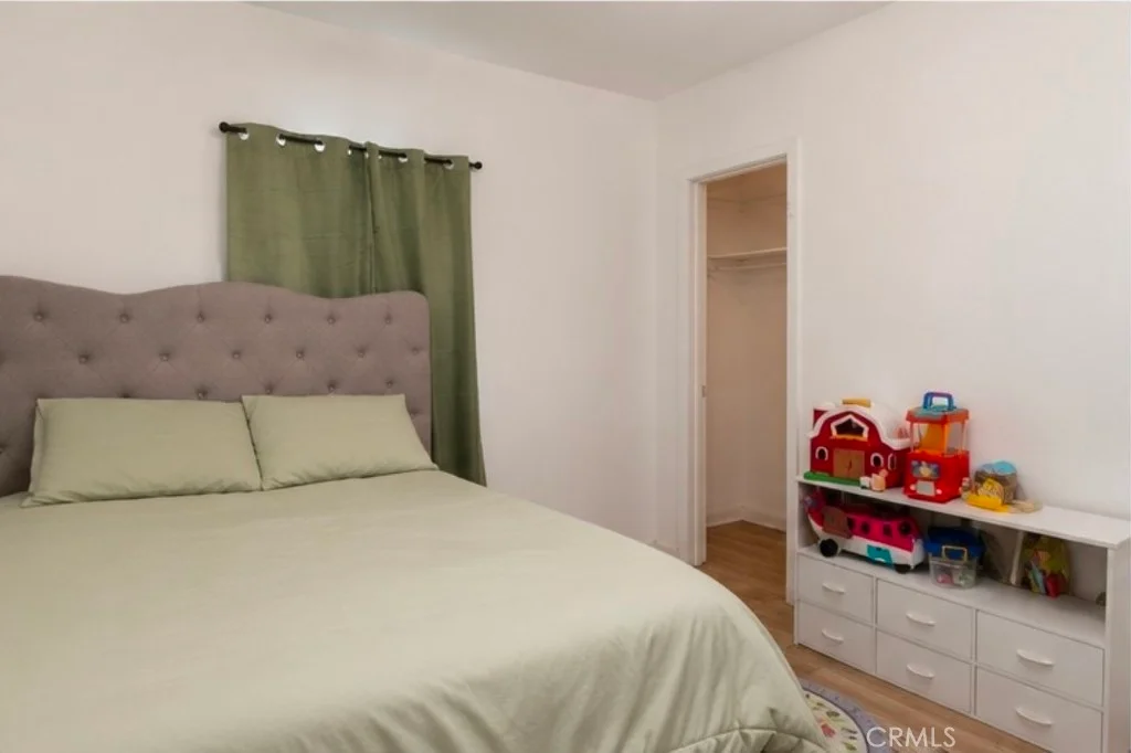 5421 Repetto Ave, Los Angeles, CA 90022