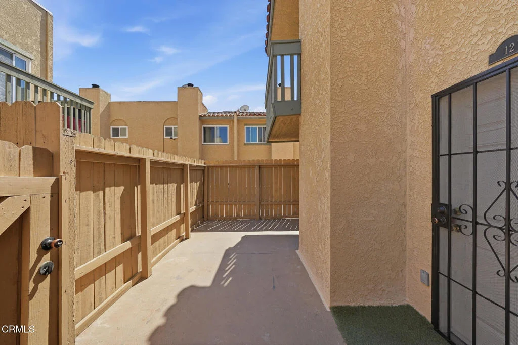 Additional image 20 of 10260 Plainview Avenue Unit 12, Los Angeles, CA 91042