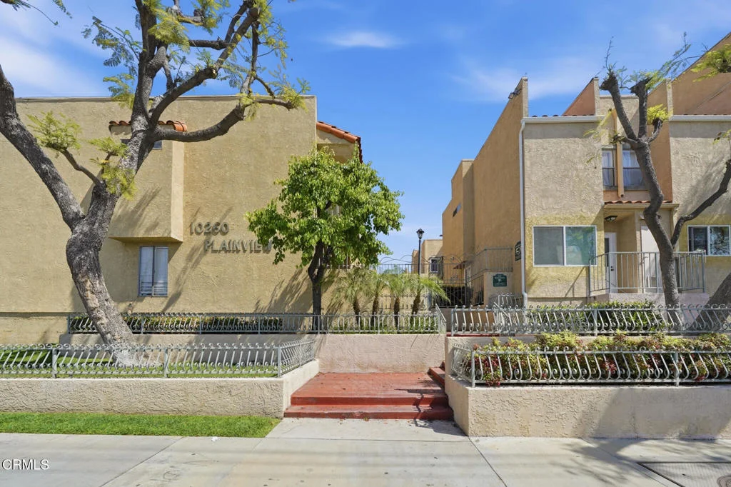 Additional image 2 of 10260 Plainview Avenue Unit 12, Los Angeles, CA 91042
