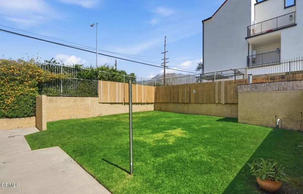 Additional image 24 of 10260 Plainview Avenue Unit 12, Los Angeles, CA 91042