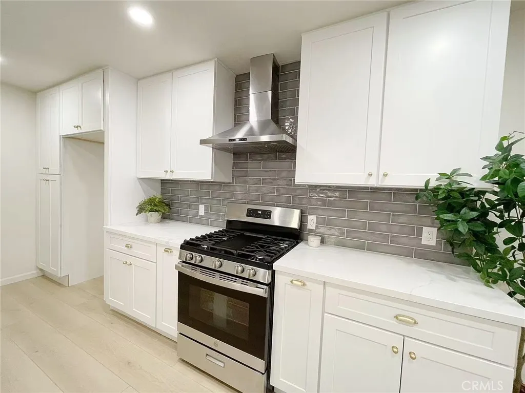 Additional image 39 of 877 W Edna Pl, Covina, CA 91722