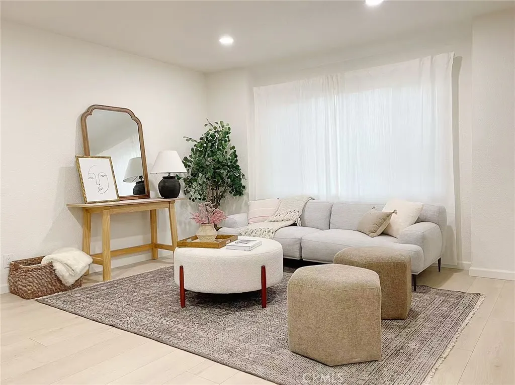 Additional image 31 of 877 W Edna Pl, Covina, CA 91722