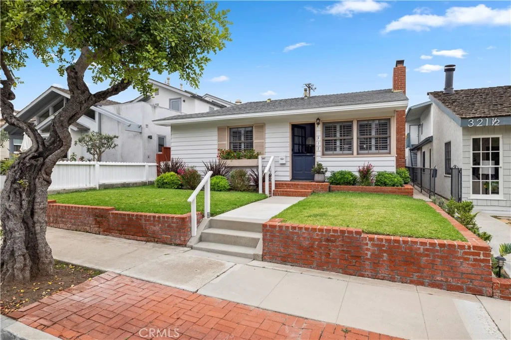 317 Iris Avenue, Corona Del Mar, CA 92625