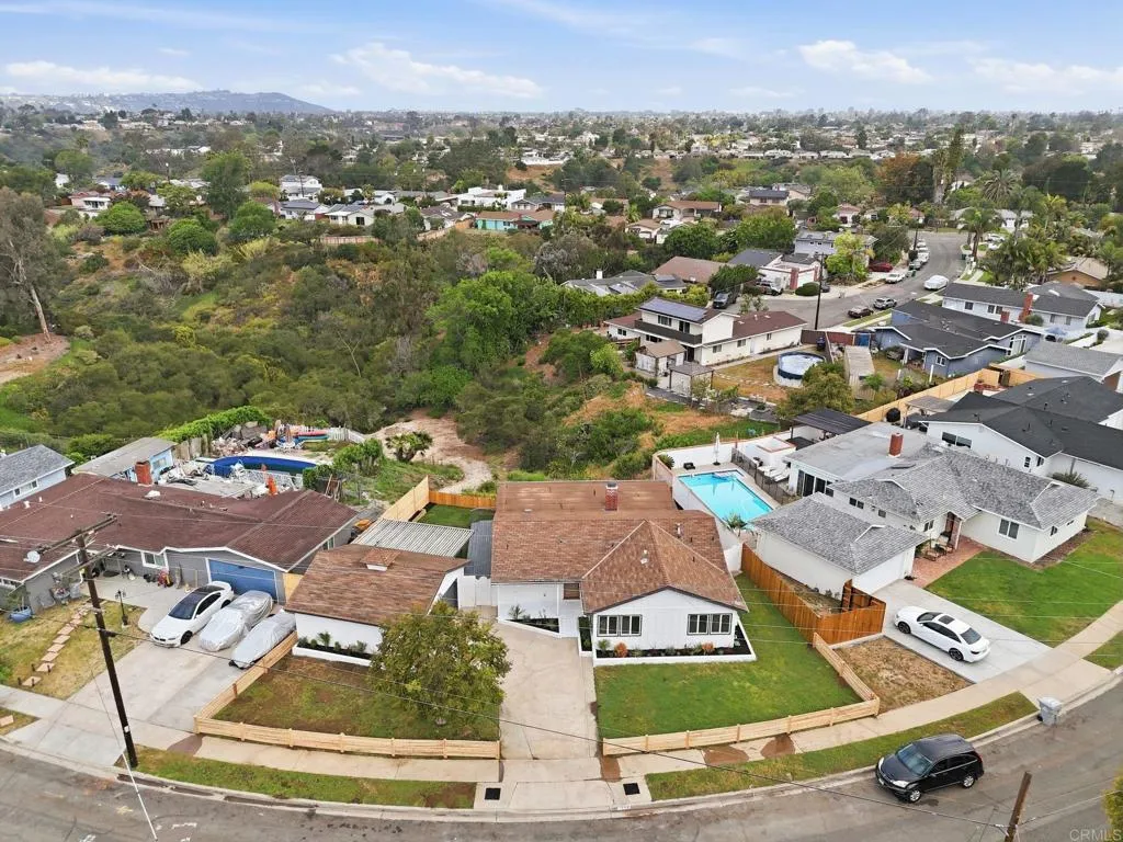 Additional image 70 of 3296 Via Bartolo, San Diego, CA 92111