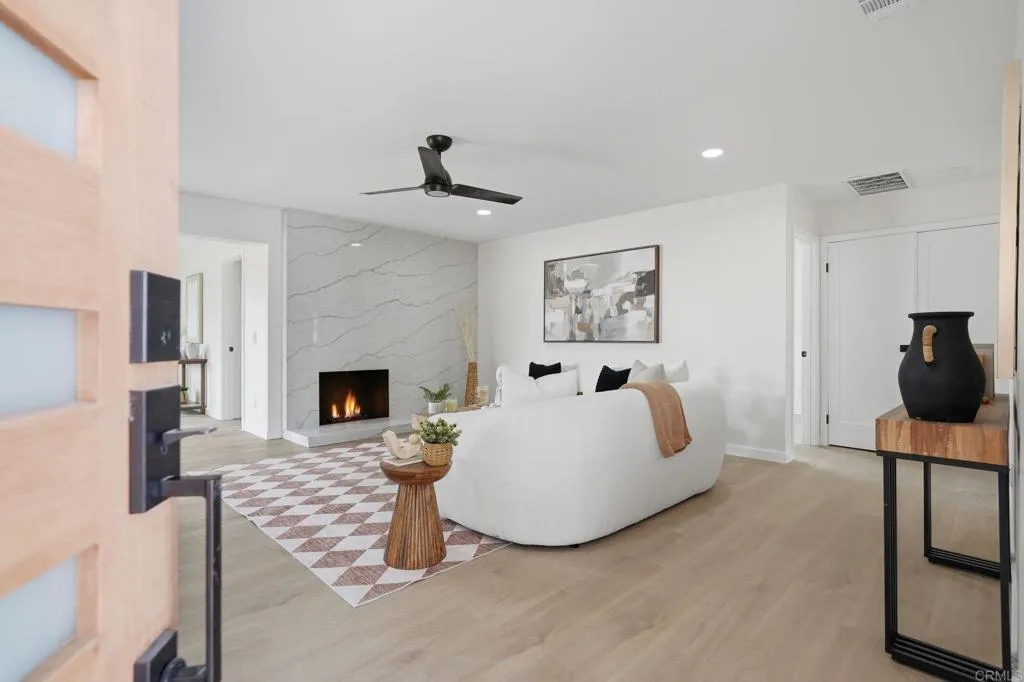 Additional image 41 of 3296 Via Bartolo, San Diego, CA 92111