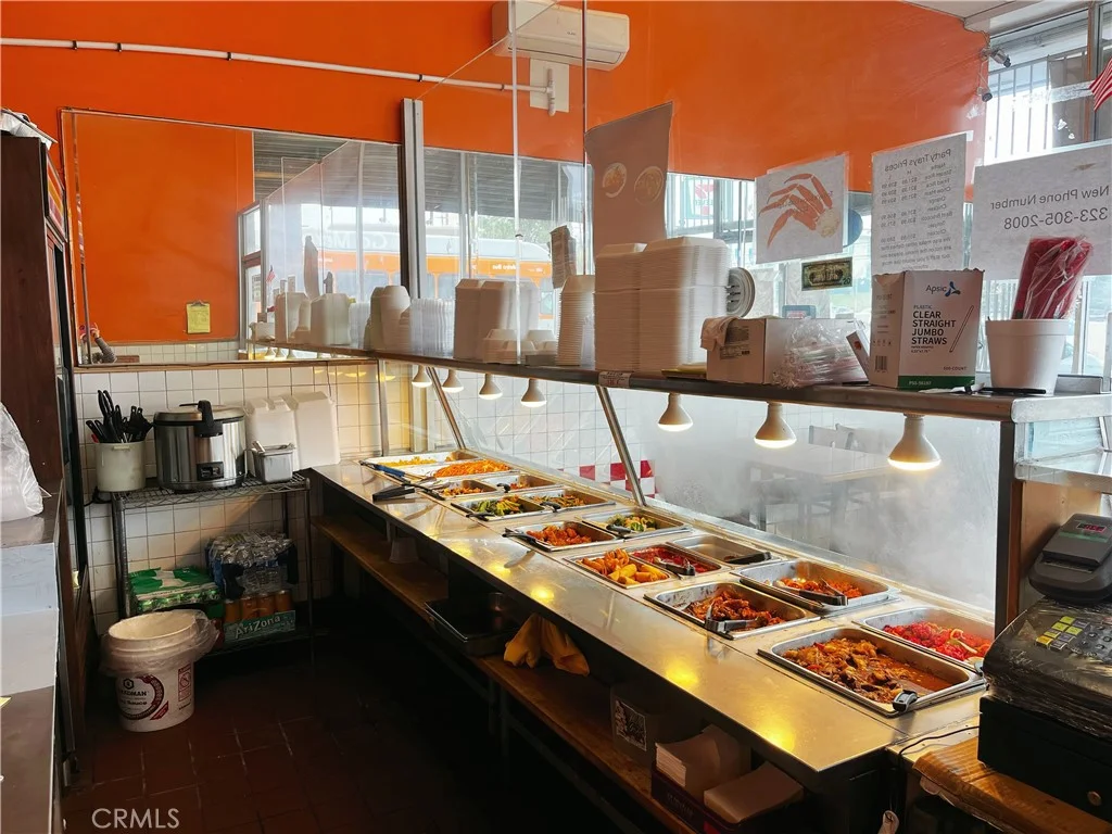 1377 W Imperial Hwy Unit 101, Los Angeles, CA 90044