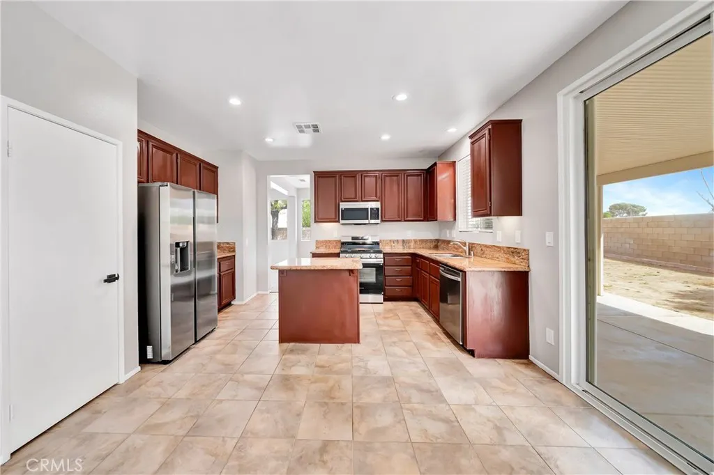 Additional image 82 of 1222 W Avenue H7, Lancaster, CA 93534