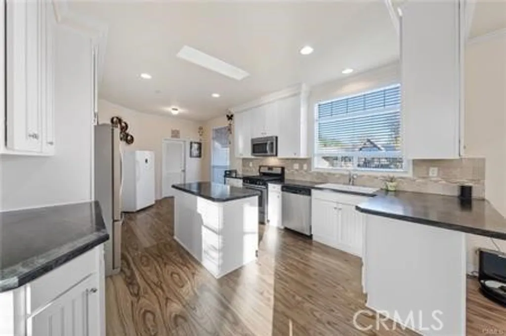 Additional image 9 of 32821 Wesley Street, Winchester, CA 92596