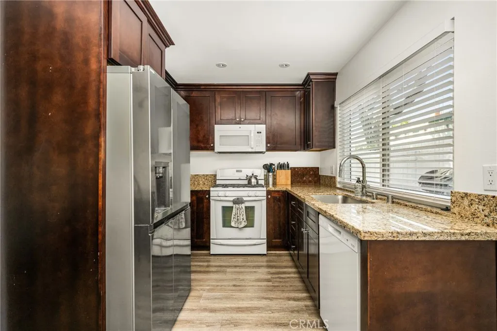 Additional image 40 of 19752 Bromley Lane Unit 9, Huntington Beach, CA 92646