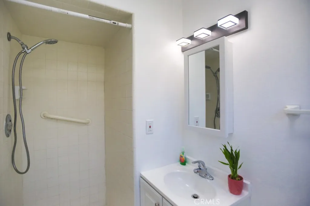 Additional image 15 of 5932 Chinook Dr, Huntington Beach, CA 92647