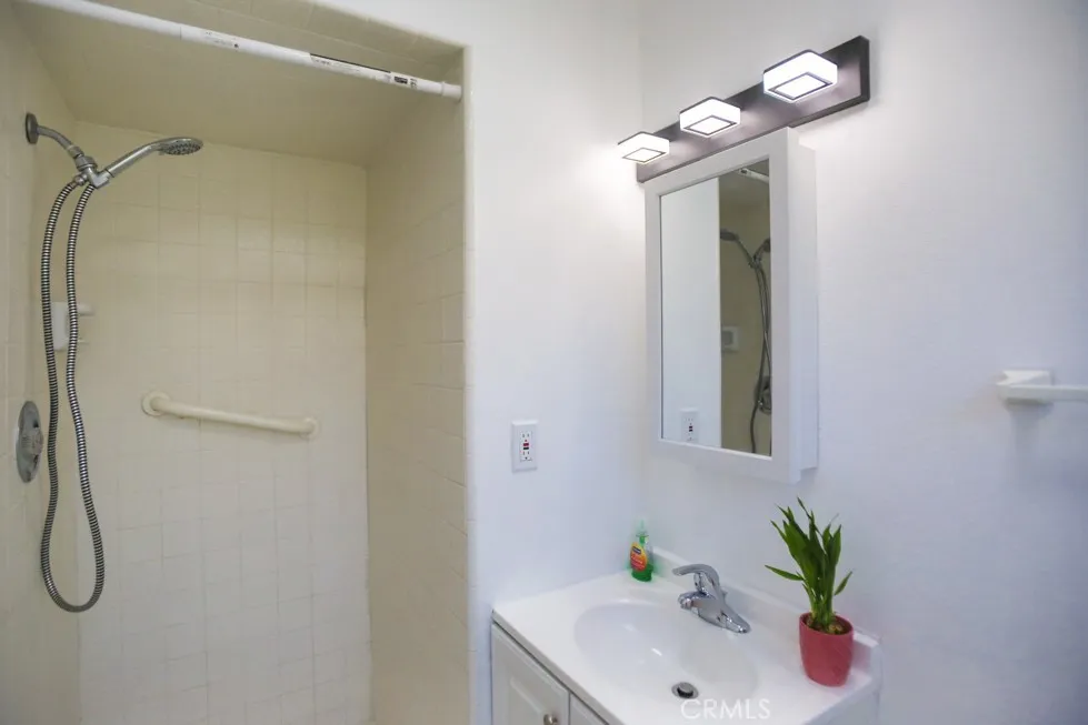 Additional image 38 of 5932 Chinook Dr, Huntington Beach, CA 92647