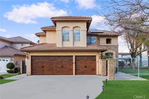 57 Bella Donaci, Lake Elsinore, CA 92532 - MLS#: TR25108089