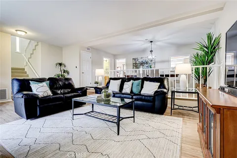 1913 Carnegie Lane Unit 4, Redondo Beach, CA 90278 - MLS#: SB25053003