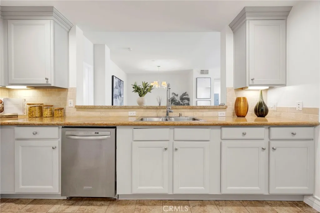 Additional image 8 of 1726 S Bentley Avenue Unit PH3, Los Angeles, CA 90025