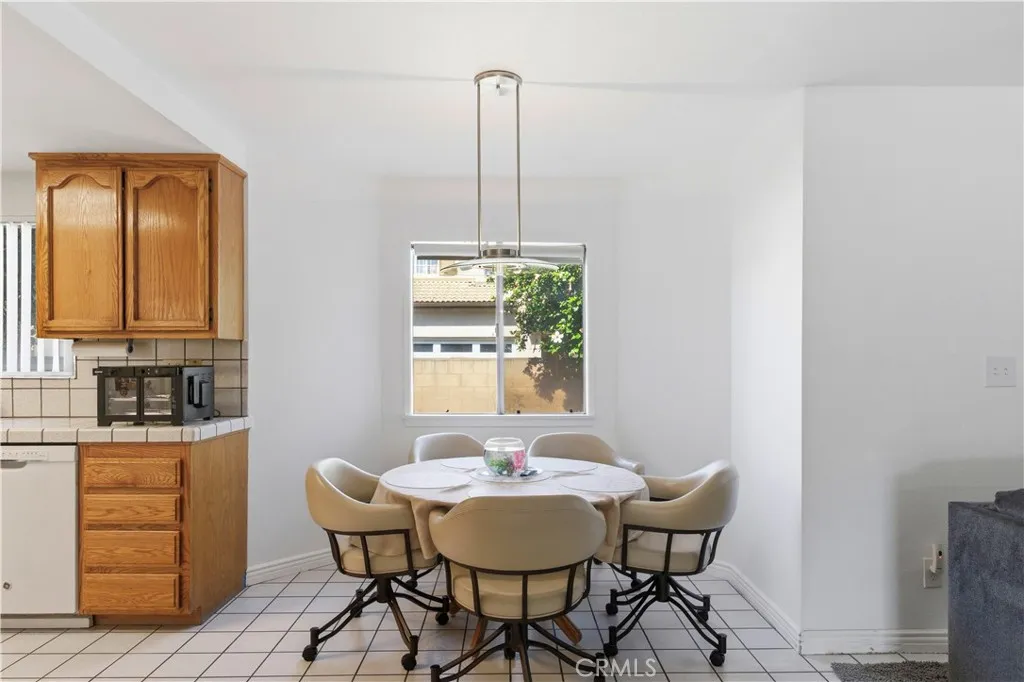 Additional image 40 of 16711 Parthenia Street Unit 2, North Hills, CA 91343