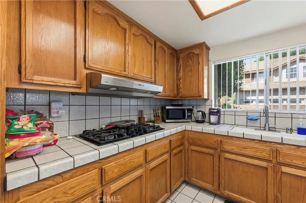 Additional image 35 of 16711 Parthenia Street Unit 2, North Hills, CA 91343