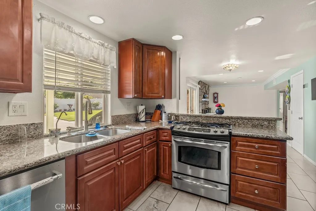 Additional image 14 of 5444 Peacock Lane, Riverside, CA 92505