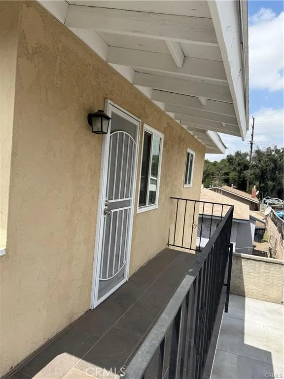 124 E 10th St, San Bernardino, CA 92410
