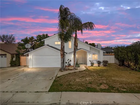 2100 Butterfield Avenue, Bakersfield, CA MLS: PW25036122