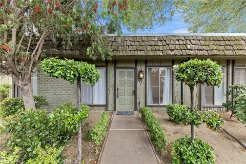 3681 N Fruit Avenue Unit A, Fresno, CA MLS: FR25101432