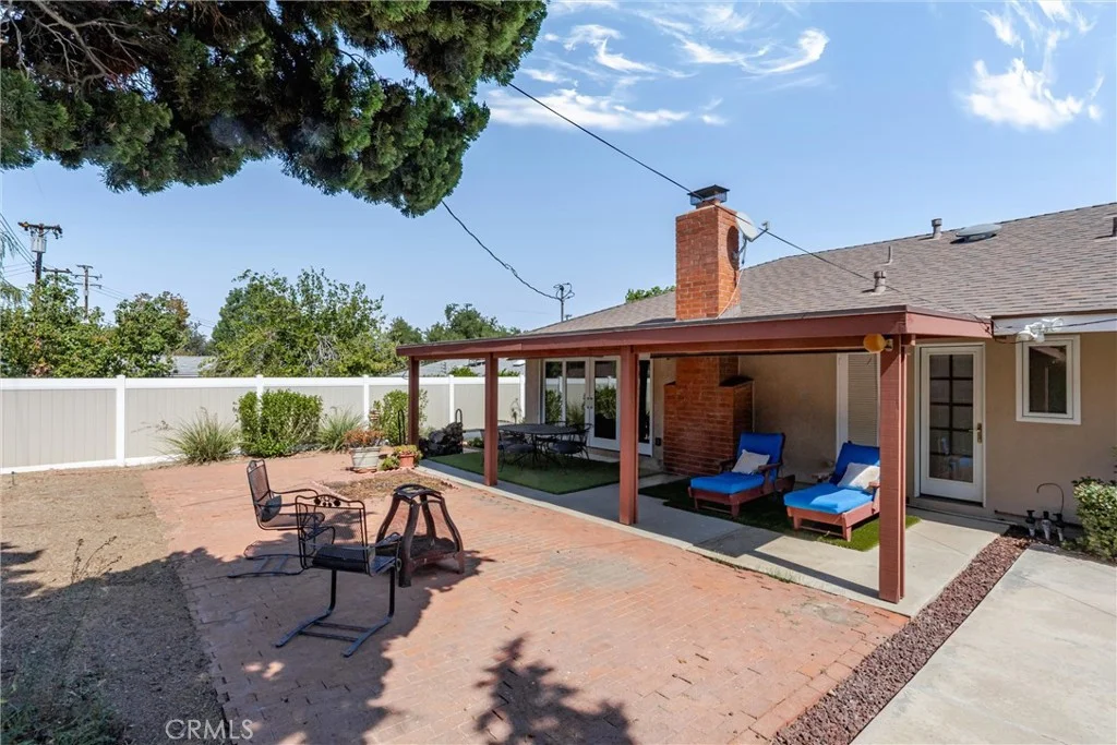 612 Lakeside Avenue, Redlands, CA 92373
