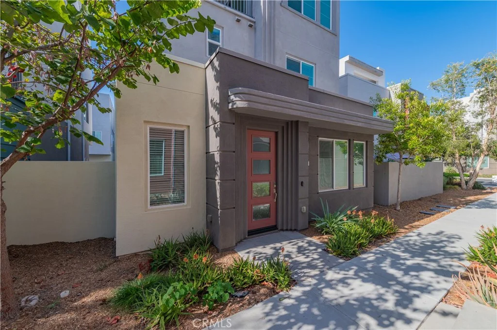 144 Allusion, Irvine, CA 92618 photo 2