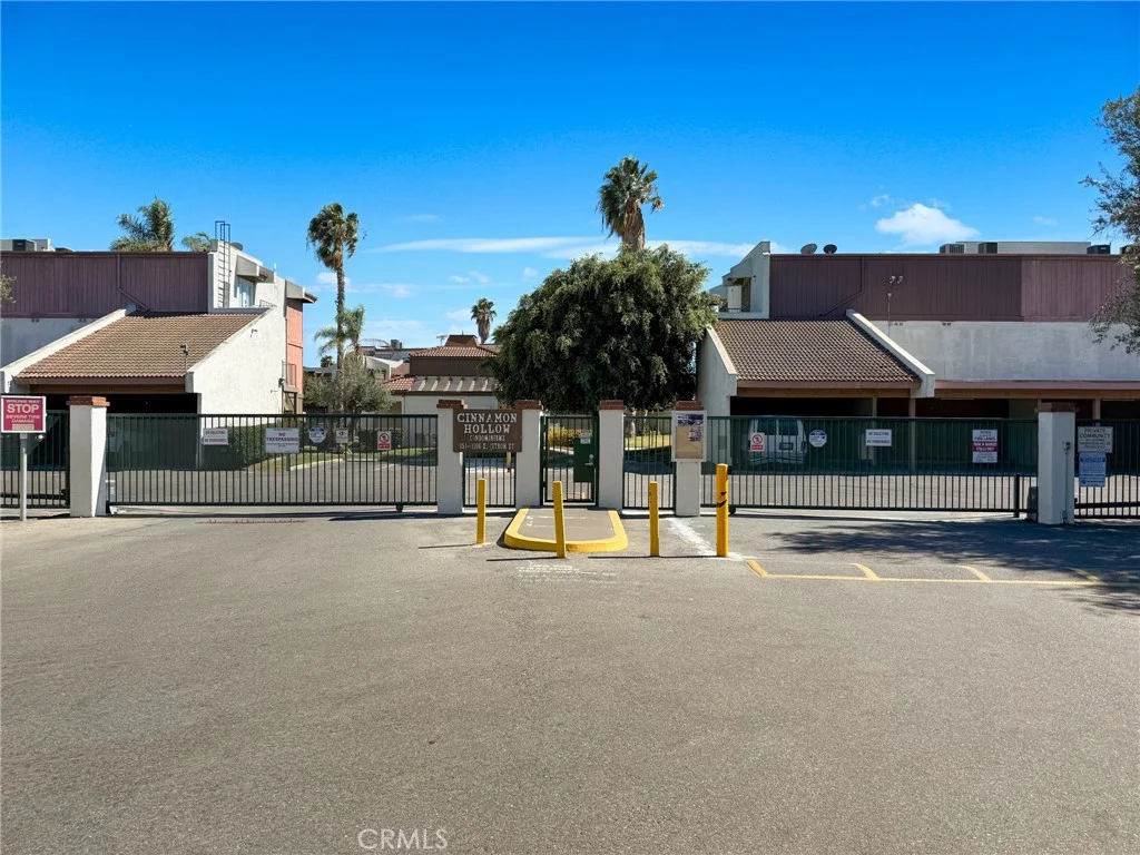 1104 S Citron St, Anaheim, CA 92805