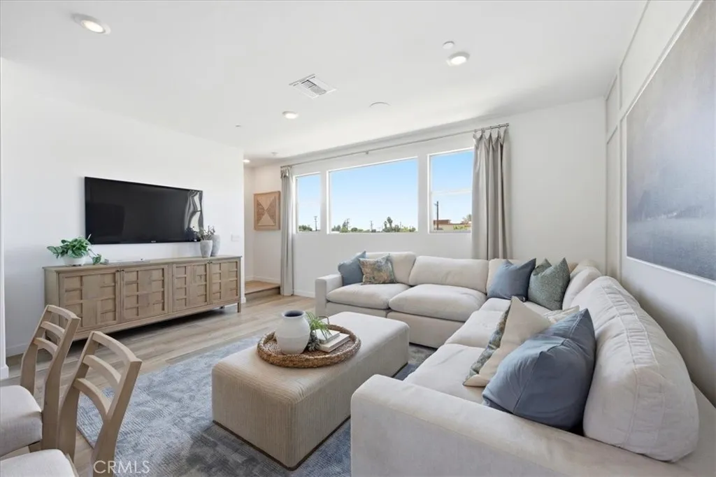 Additional image 7 of 10728 Golden Koi Unit C, El Monte, CA 91731