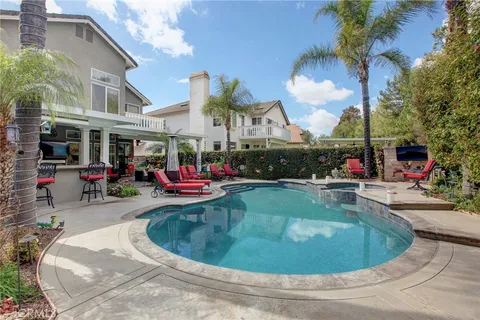 31811 Via del Viento, Trabuco Canyon, CA MLS: OC25055570