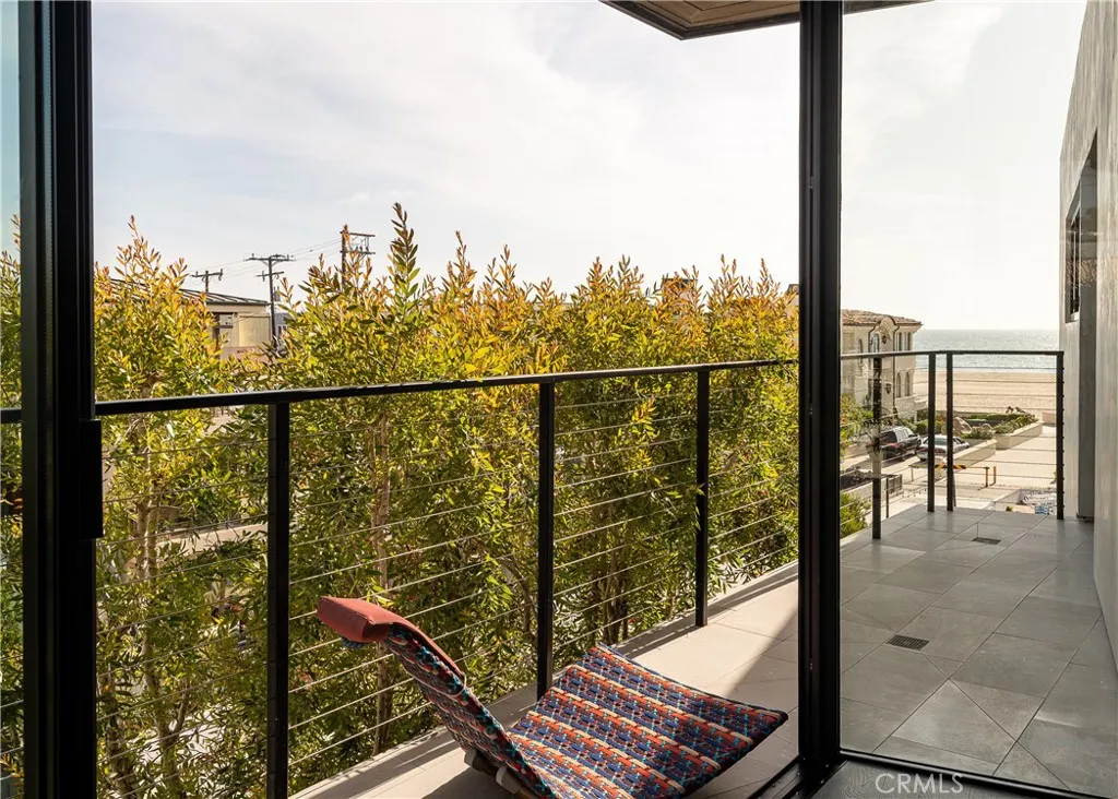 Additional image 128 of 41 21st St, Hermosa Beach, CA 90254