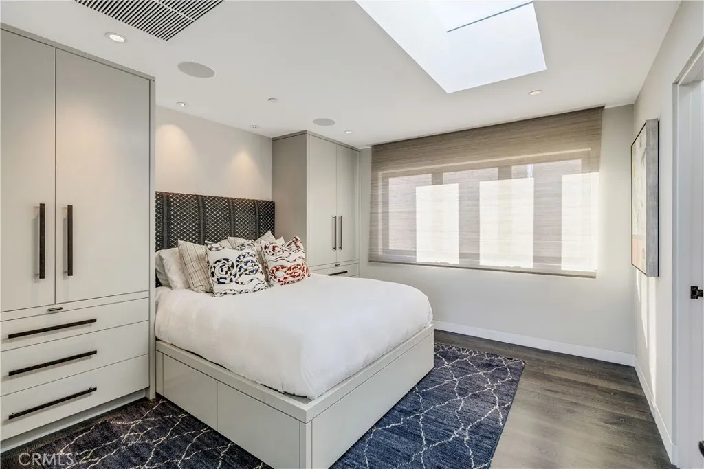 Additional image 42 of 41 21st St, Hermosa Beach, CA 90254