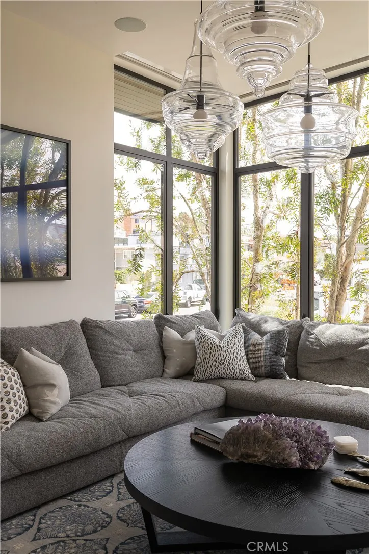 Additional image 91 of 41 21st St, Hermosa Beach, CA 90254