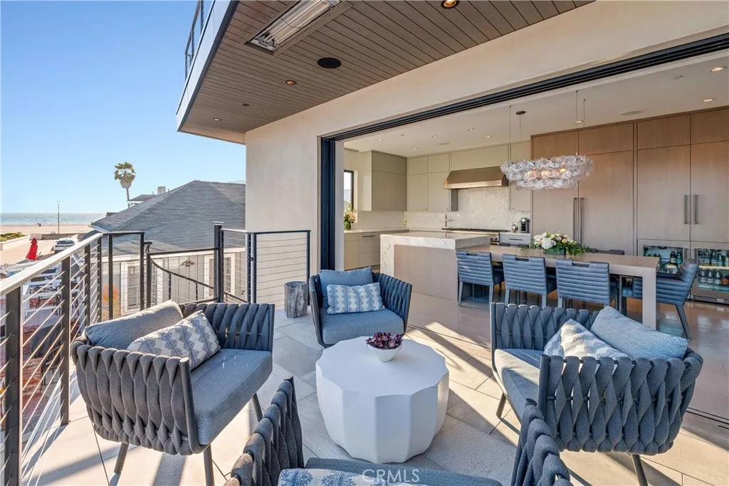 Additional image 13 of 41 21st St, Hermosa Beach, CA 90254