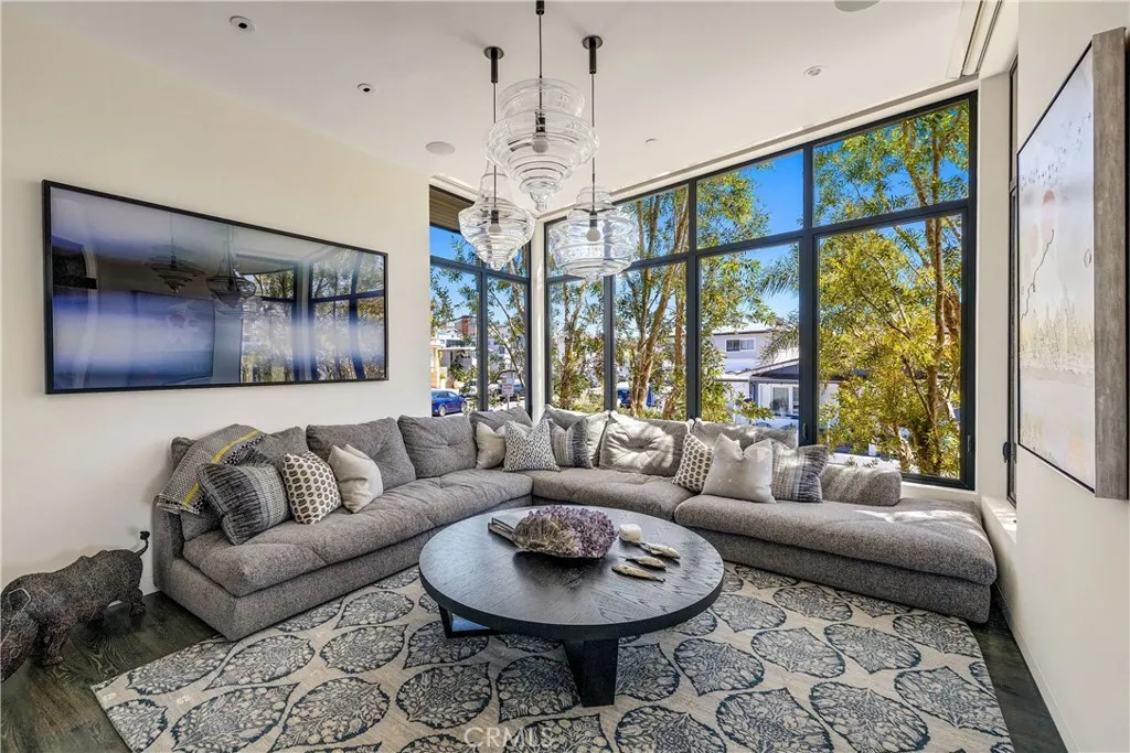 Additional image 19 of 41 21st St, Hermosa Beach, CA 90254